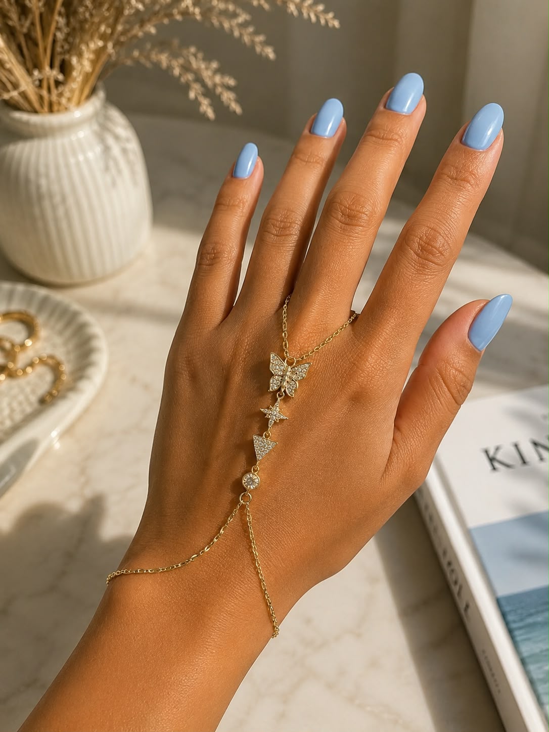 Bracelet de Main Papillon Doré
