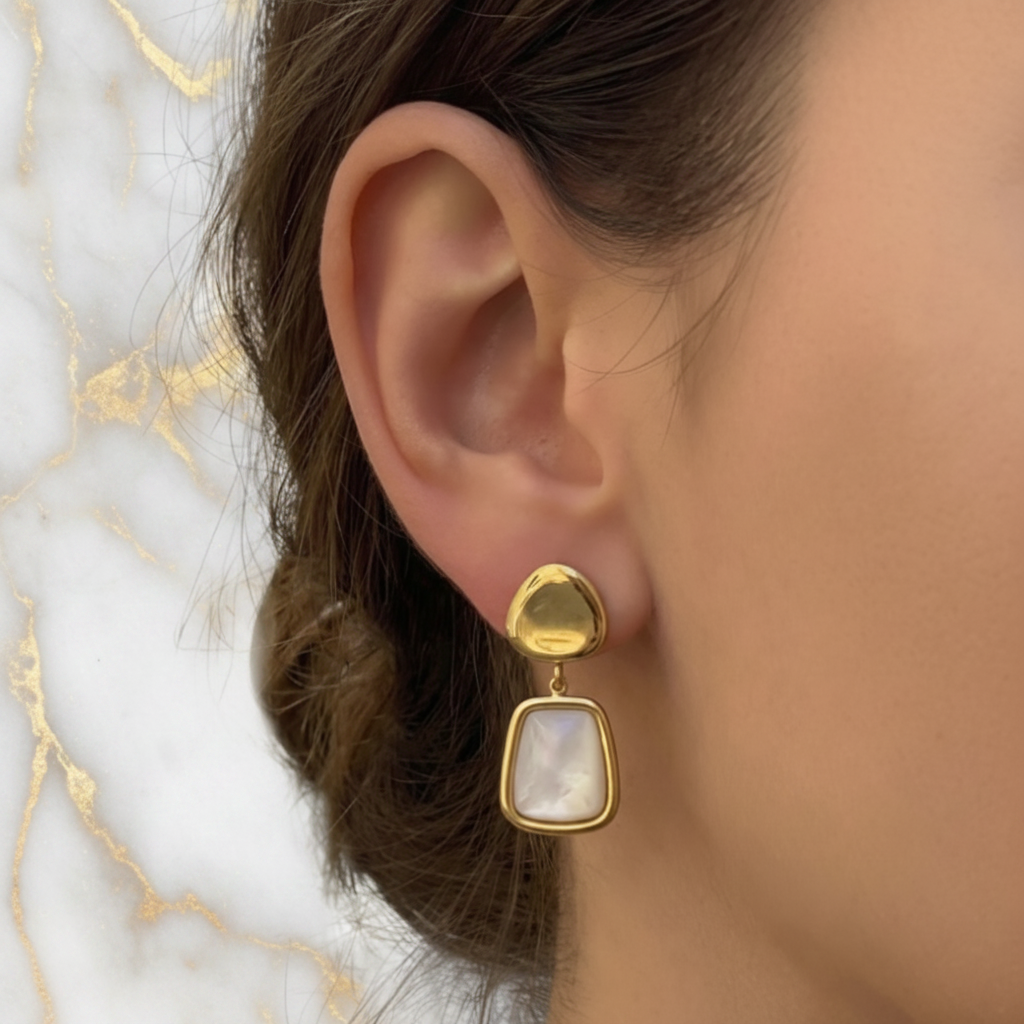 Boucles nacre fond marbré luxe